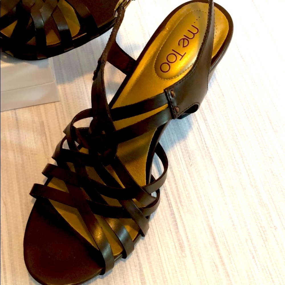 Leather Sandals. - Picture 2 of 7